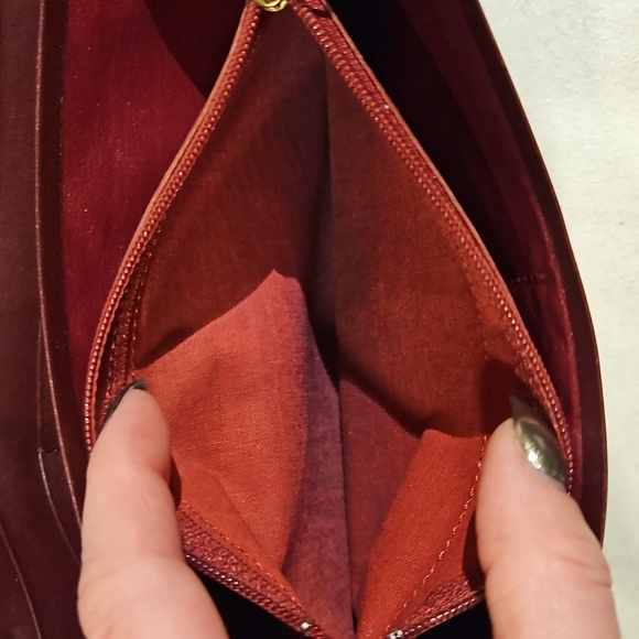 Givenchy Ostrich Leather Burgundy Large Bifold Wallet Gold Logo - Picture 12 of 15